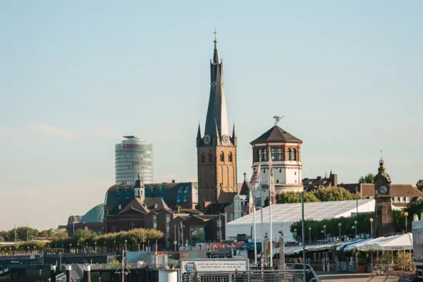 Blick auf die Düsseldorfer Altstadt