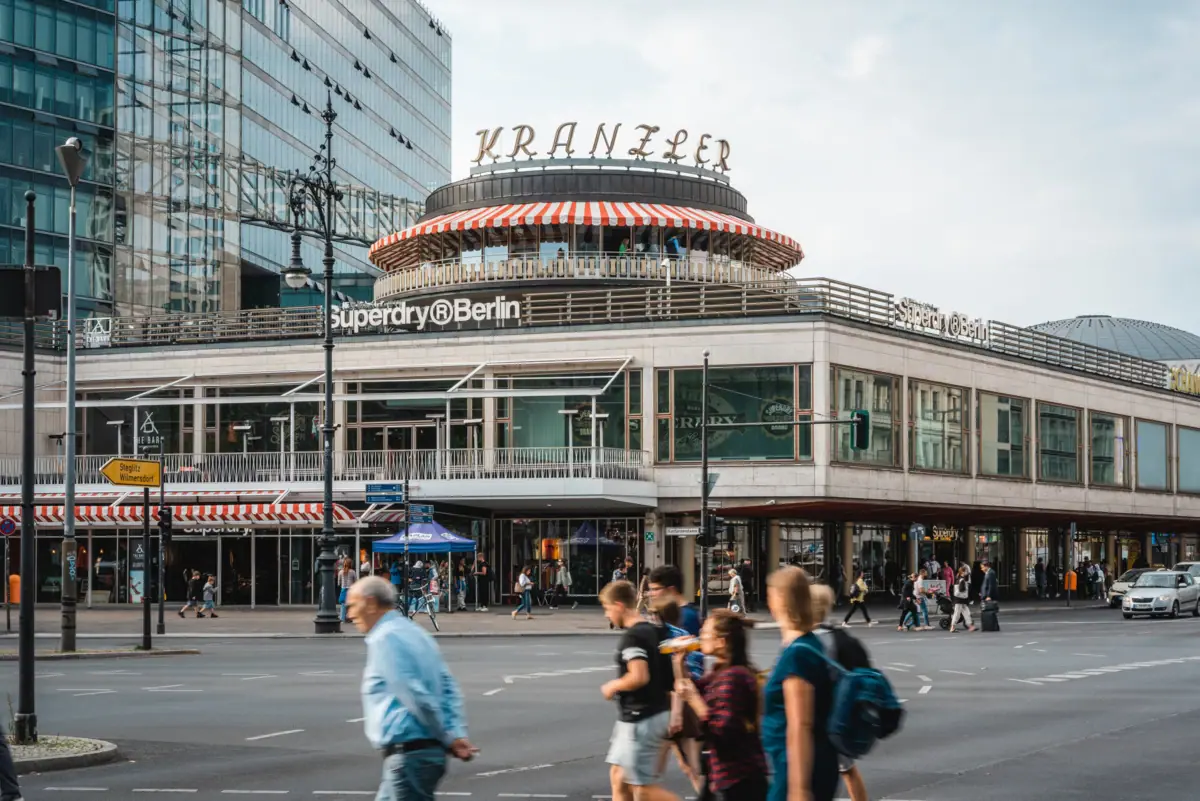 Das Kranzler Eck in Berlin auf dem Kudamm.